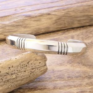 Cippy Crazy Horse(シッピークレイジーホース) ROCK STAR(ロックスター) バングル BUMP OF CHICKEN 藤原基央さん 愛用モデル バンプオブチキン 藤くん インディアンジュエリー コチティプエブロ族 CCH-247