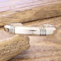 Cippy Crazy Horse(シッピークレイジーホース) ROCK STAR(ロックスター) バングル BUMP OF CHICKEN 藤原基央さん 愛用モデル バンプオブチキン 藤くん インディアンジュエリー コチティプエブロ族 CCH-249