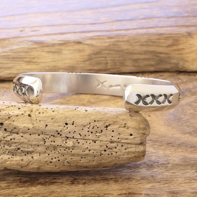 Cippy Crazy Horse(シッピークレイジーホース) ROCK STAR(ロックスター) バングル BUMP OF CHICKEN 藤原基央さん 愛用モデル バンプオブチキン 藤くん インディアンジュエリー コチティプエブロ族 CCH-249