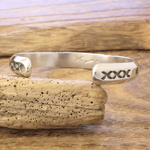 Cippy Crazy Horse(シッピークレイジーホース) ROCK STAR(ロックスター) バングル BUMP OF CHICKEN 藤原基央さん 愛用モデル バンプオブチキン 藤くん インディアンジュエリー コチティプエブロ族 CCH-252