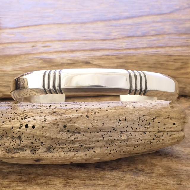 Cippy Crazy Horse(シッピークレイジーホース) ROCK STAR(ロックスター) バングル BUMP OF CHICKEN 藤原基央さん 愛用モデル バンプオブチキン 藤くん インディアンジュエリー コチティプエブロ族 CCH-253