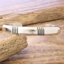 Cippy Crazy Horse(シッピークレイジーホース) ROCK STAR(ロックスター) バングル BUMP OF CHICKEN 藤原基央さん 愛用モデル バンプオブチキン 藤くん インディアンジュエリー コチティプエブロ族 CCH-257