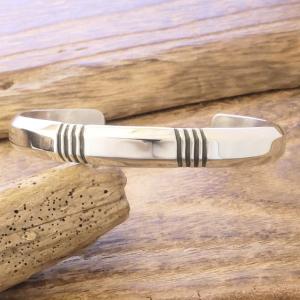 Cippy Crazy Horse(シッピークレイジーホース) ROCK STAR(ロックスター) バングル BUMP OF CHICKEN 藤原基央さん 愛用モデル バンプオブチキン 藤くん インディアンジュエリー コチティプエブロ族 CCH-257