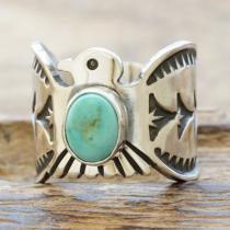 Sunshine Reeves(サンシャインリーブス) ローンマウンテン サンダーバード スタンプ リング ネバダ産 天然 ターコイズ シルバー925 スタンプワーク ハンドメイド インディアンジュエリー ナバホ族 SR-131 【一点もの】【送料無料】