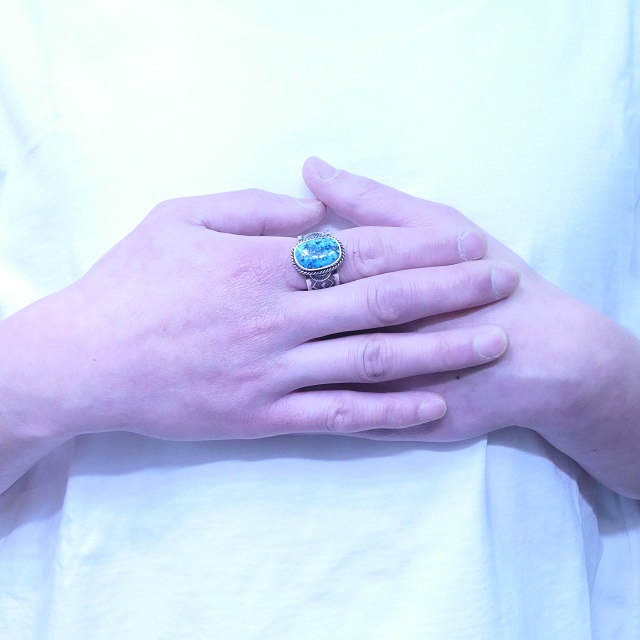 Sunshine Reeves(サンシャインリーブス) キングマン ターコイズ スタンプ リング アリゾナ産 天然 シルバー925 スタンプワーク インディアンジュエリー ナバホ族 シルバーアクセサリー ハンドメイドジュエリー SR-137 【一点もの】【送料無料】