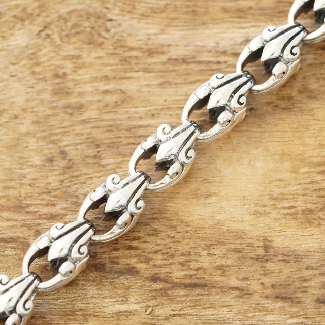 ユリパーツ ウォレットチェーン 百合の紋章 ユリ BSフレア リリー 中世ヨーロッパ ゴシック 美術 Silver925 シルバー925 925 Stering 銀 銀細工 ハーレー バイカー アメカジ ロック バンド ビジュアル系 WC-100