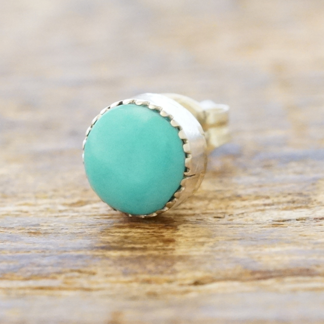 【一点もの】 スリーピングビューティー スタッド ピアス メンズ レディース インディアンジュエリー ナバホ シルバー925 ハンドメイド ジュエリー ネイティブ アメリカン IJ-801