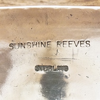 sunshine reeves(サンシャインリーブス) スタンプ バングル シルバー925 太め インディアンジュエリー ナバホ族 ハンドメイド ジュエリー シルバーアクセサリー 銀 メンズ レディース SR-226