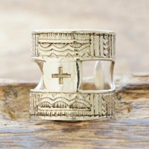 Tuareg silver(トゥアレグ シルバー) ハンドメイド フリータイプ リング メンズ レディース ピンキー 小指 シルバー 指輪 トゥアレグ族 手彫り ジュエリー アクセサリー TA-151