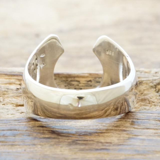 Tuareg silver(トゥアレグ シルバー) ハンドメイド ホースシュー リング メンズ レディース 馬蹄 ラッキーモチーフ シルバー 指輪 トゥアレグ族 手彫り ジュエリー アクセサリー TA-153