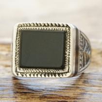 Tuareg silver(トゥアレグ シルバー) ハンドメイド シグネット オニキス リング エボニーウッド 印台 メンズ 指輪 シルバー トゥアレグ族 遊牧民 サハラ砂漠 ハンドメイド ジュエリー ファッション ブランド おしゃれ TA-156