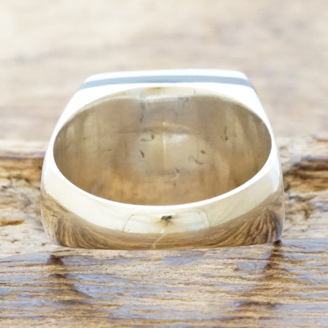 Tuareg silver(トゥアレグ シルバー) ハンドメイド シグネット オニキス リング エボニーウッド 印台 メンズ 指輪 シルバー トゥアレグ族 遊牧民 サハラ砂漠 ハンドメイド ジュエリー ファッション ブランド おしゃれ TA-156