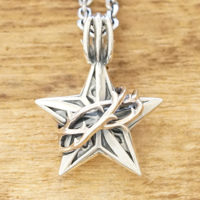 エムズコレクション(M's collection) スター ネックレス シルバー925 イバラ 星 透かし彫り 銀 メンズ レディース シルバーアクセサリー 銀細工 ハンドメイド ジュエリー x0295