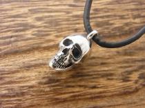 THE GREAT FROG(ザ グレートフロッグ) GF-300 Small Anatomical Skull Pendant with Lether スカル ネックレス  シルバー