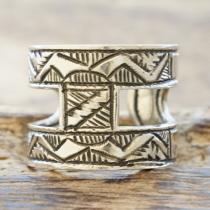 Tuareg Silver(トゥアレグ シルバー) ハンドメイド フリータイプ H リング 17号 メンズ レディース シルバー トゥアレグ族 サハラ砂漠 遊牧民 アフリカ ニジェール ジュエリー 手彫り ファッション TA-164