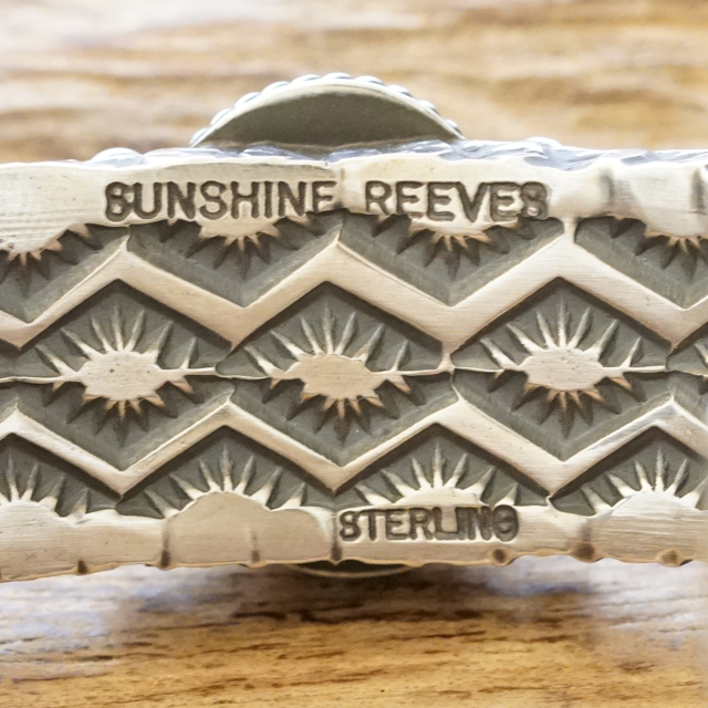 Sunshine Reeves(サンシャインリーブス) ヘビーゲージ 4面スタンプ キングマン ターコイズ バングル 140mm シルバー925 平打ち インディアンジュエリー ナバホ族 シルバーアクセサリー ネイティブ アメリカン ジュエリー SR-232