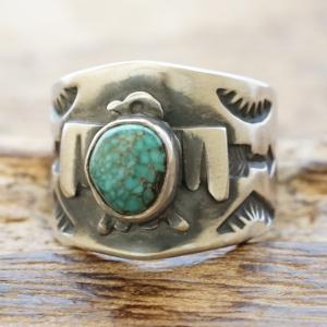 Sunshine Reeves(サンシャインリーブス) シェラネバダターコイズ サンダーバード スタンプ リング 天然ターコイズ シルバー925 スタンプワーク アロー スター インディアンジュエリー ナバホ族 シルバーアクセサリー 銀 SR-121